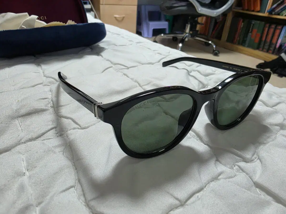 thumbnail-4